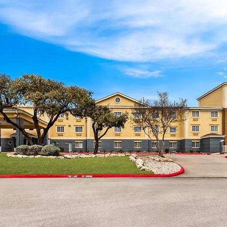 Quality Inn & Suites Airport North - Stone Oak San Antonio Extérieur photo